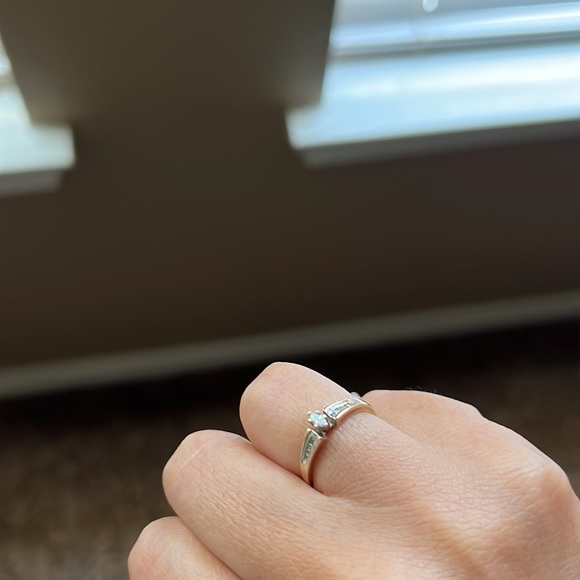 Ring - Picture 6 of 6